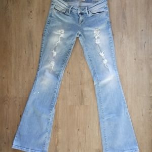 Guess Jeans distressed 26